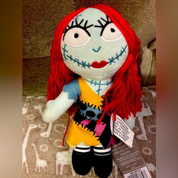 Sally the Ragdoll plush from Nightmare Before Christmas - Picture 1 of 3